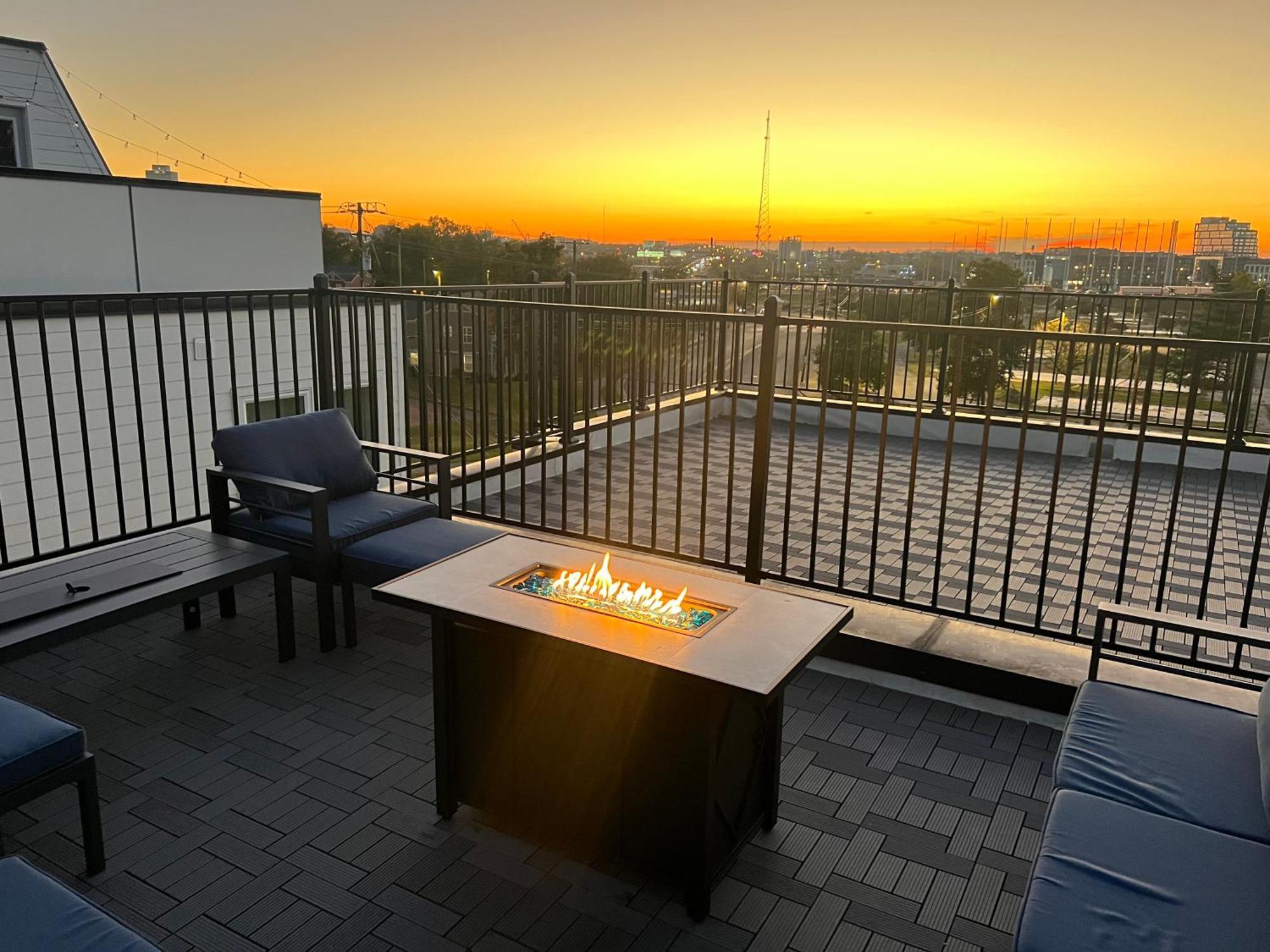 New Elevations Rooftop 5 Min To Downtown Nash Nashville Ngoại thất bức ảnh
